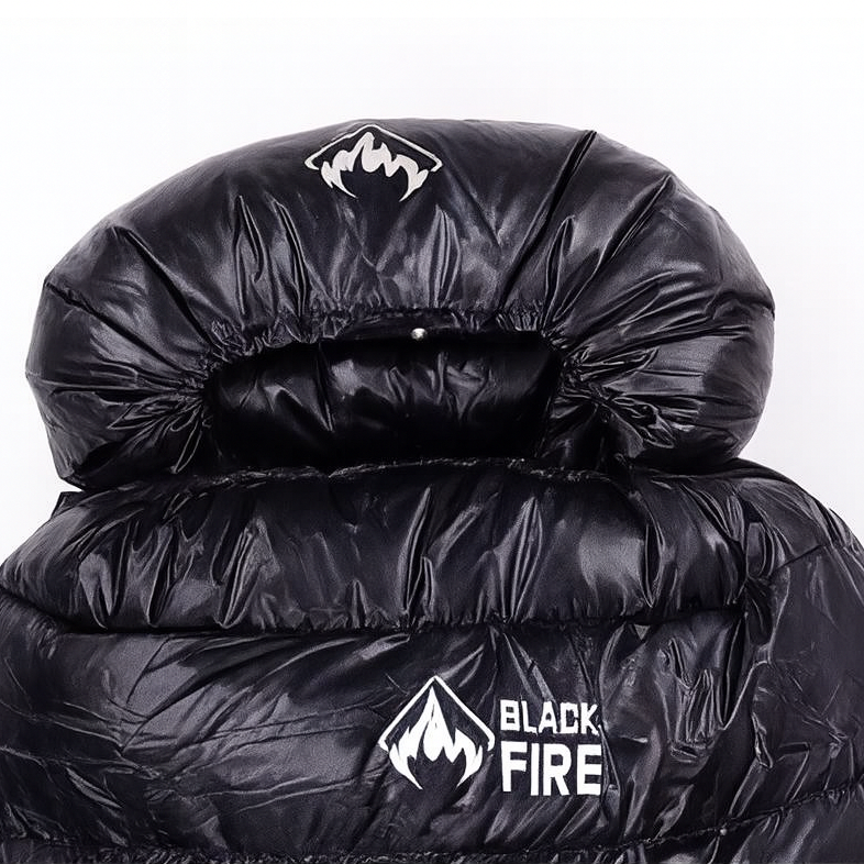 Sac de Couchage en Duvet d’Oie Noir